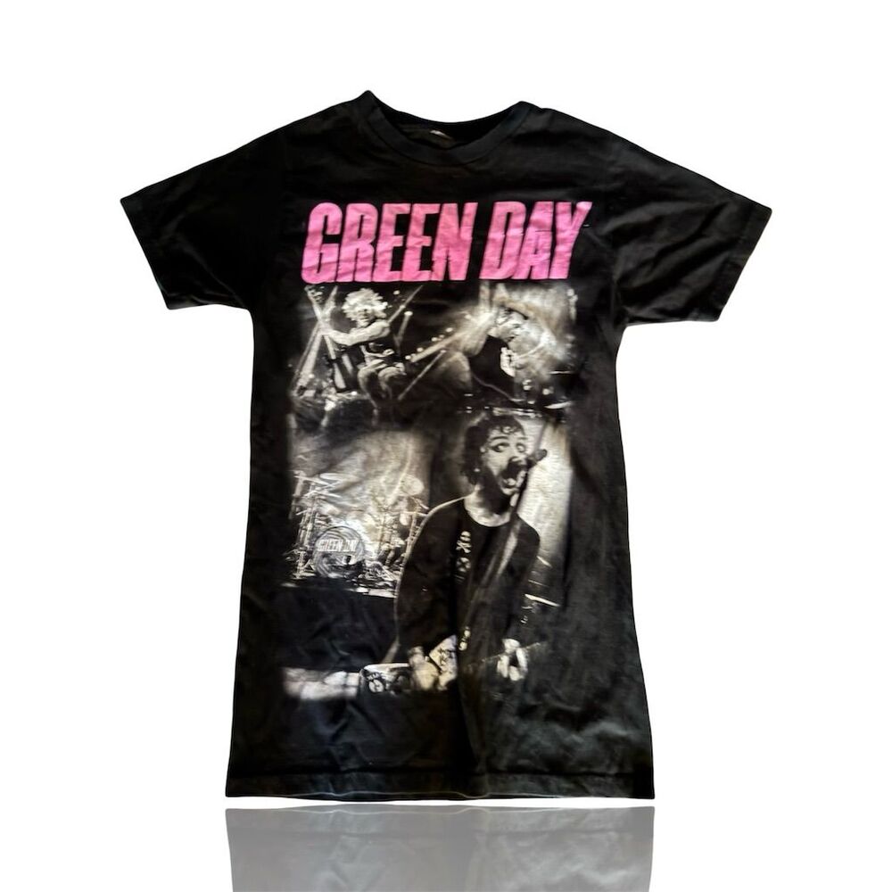 Vintage Green Day 1999 Revolutions Tour Concert Tee: Punk Rock: 2012 Band Tee